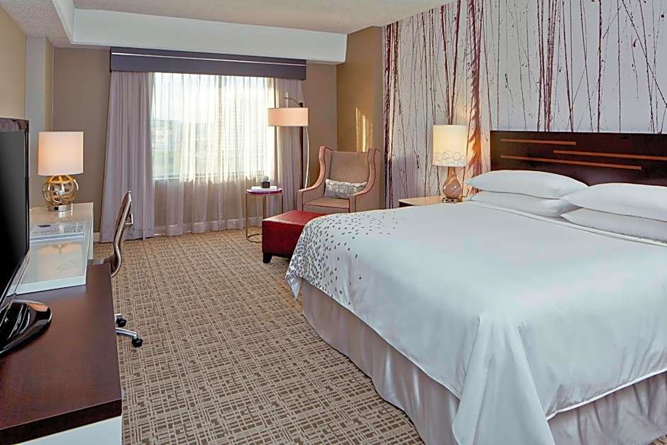 Renaissance Atlanta Waverly Hotel & Convention Center