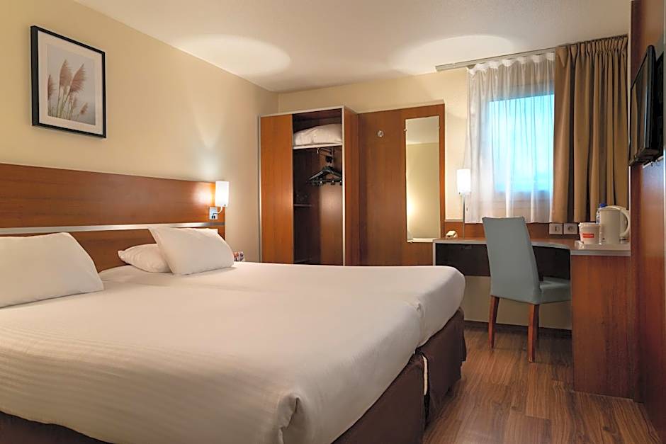 Comfort Hotel Aeroport Lyon St Exupery