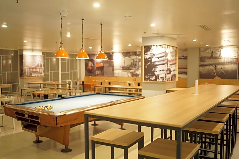 Harris Hotel Pontianak