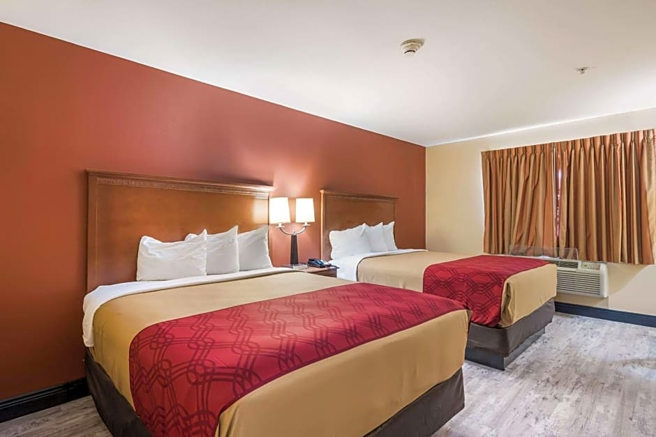Econo Lodge Inn And Suites Little Rock