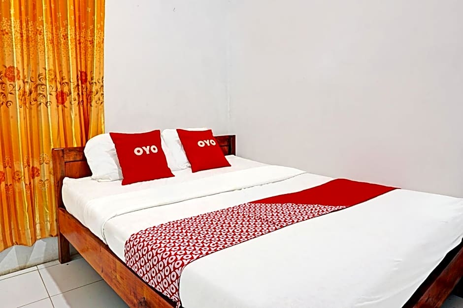 OYO Life 92021 Dua Putra Homestay Klayar