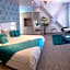 LUMA PLAZA HOTEL
