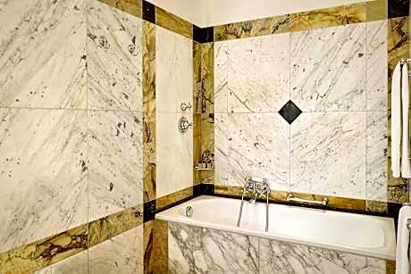 Classic Room, 2 Twin Beds, Non Smoking