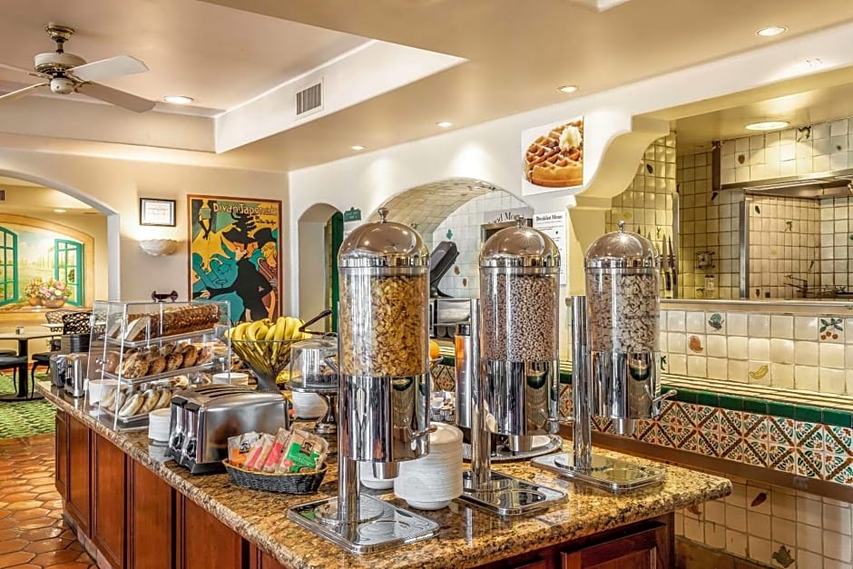 Quality Suites Downtown San Luis Obispo