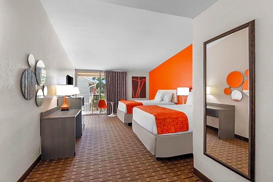 Howard Johnson by Wyndham Vero Beach / Downtown