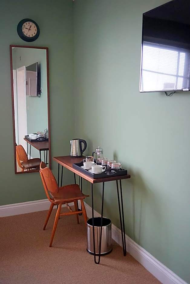 The Alma Taverns Boutique Suites - Room 4 - Hopewell