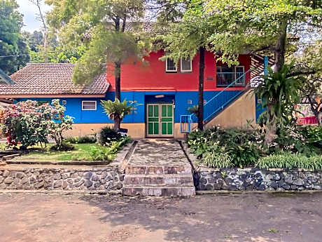 Villa Anyelir Yustik Mitra RedDoorz