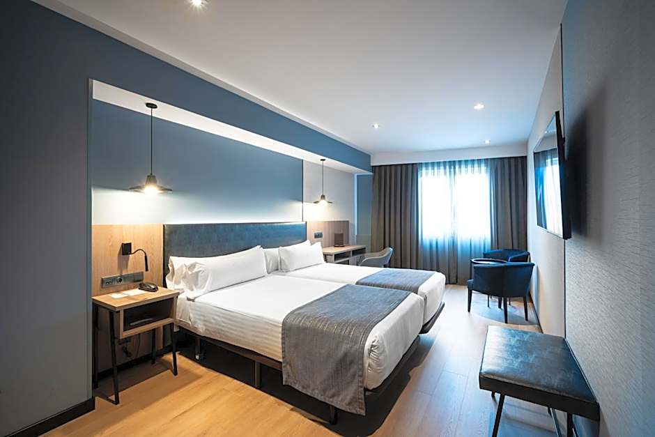 Catalonia Atenas Hotel