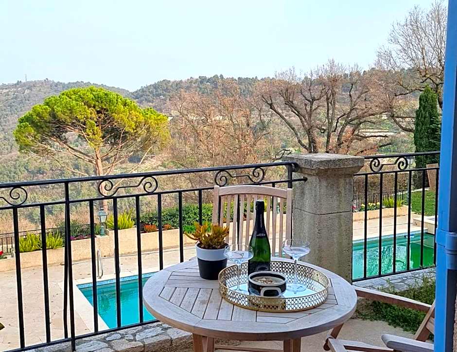 Loup Castel Boutique Hotel B&B