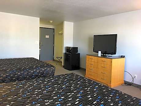 King Room with Two King Beds