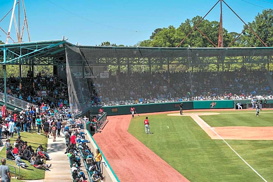 Holiday Inn Express Hotel And Suites Kinston By IHG