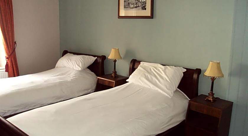 The George Inn