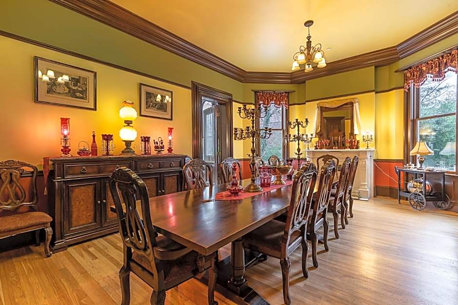Steele Mansion Inn & Gathering Hub