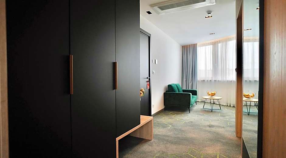 Hotel Diplomat