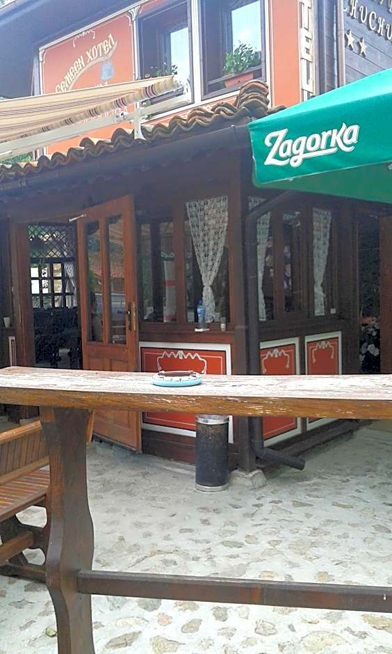Chuchura Family Hotel