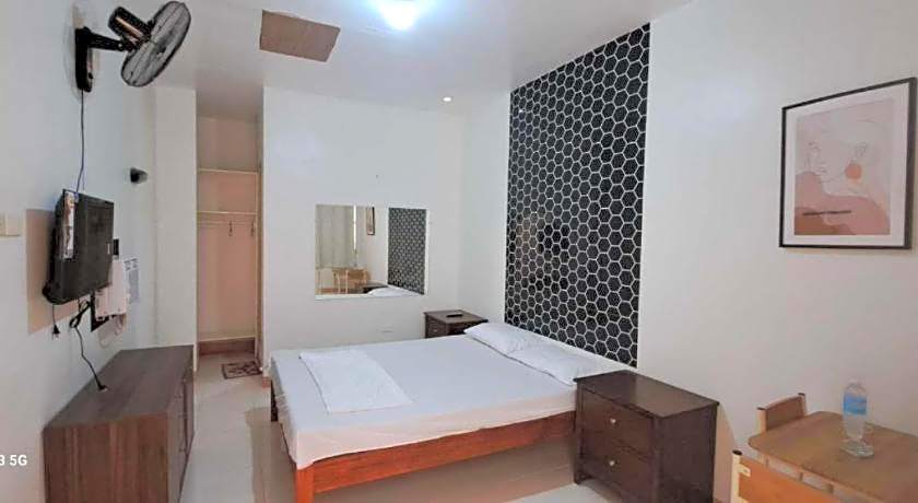 RedDoorz @ JL Lodging House and Cafe Irosin