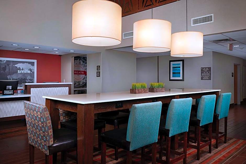 Hampton Inn By Hilton Glendale-Peoria
