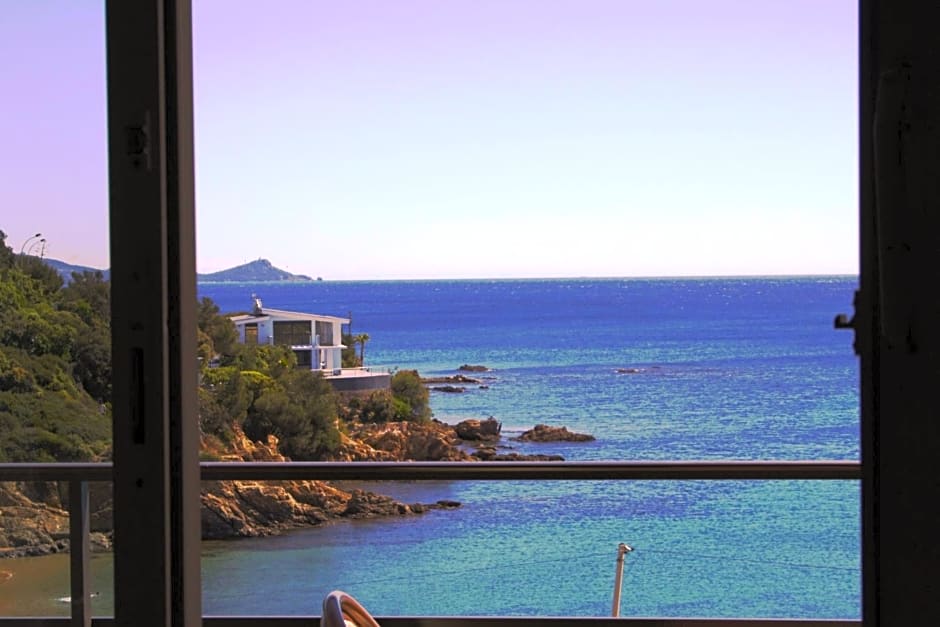 "Cap Riviera" Hotel & Restaurant Saint Aygulf