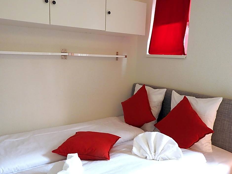 INSIDE Five Hotel