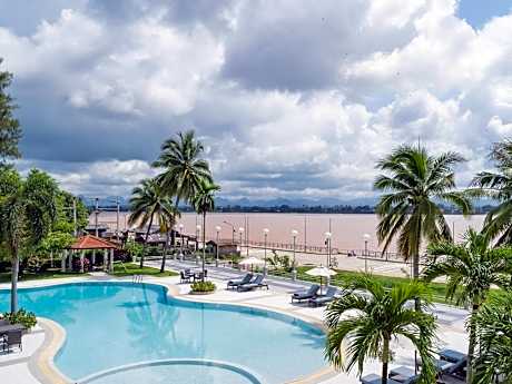 Fortune River View Hotel Nakhon Phanom