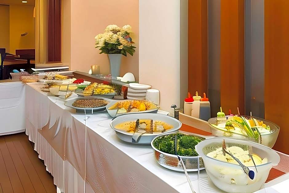 Kochi Pacific Hotel