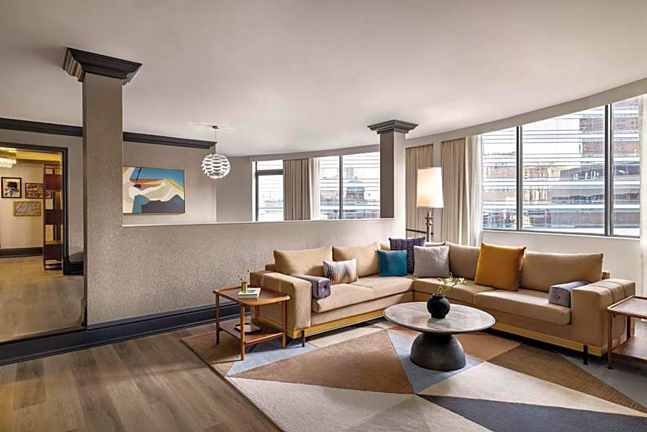 The American Hotel Atlanta Downtown, Tapestry Collection by Hilton