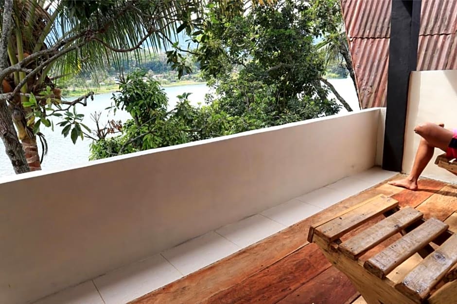 Laster Jony's Guest House