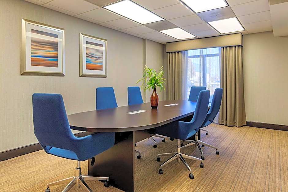 Comfort Suites Alpharetta/Roswell - Atlanta Area