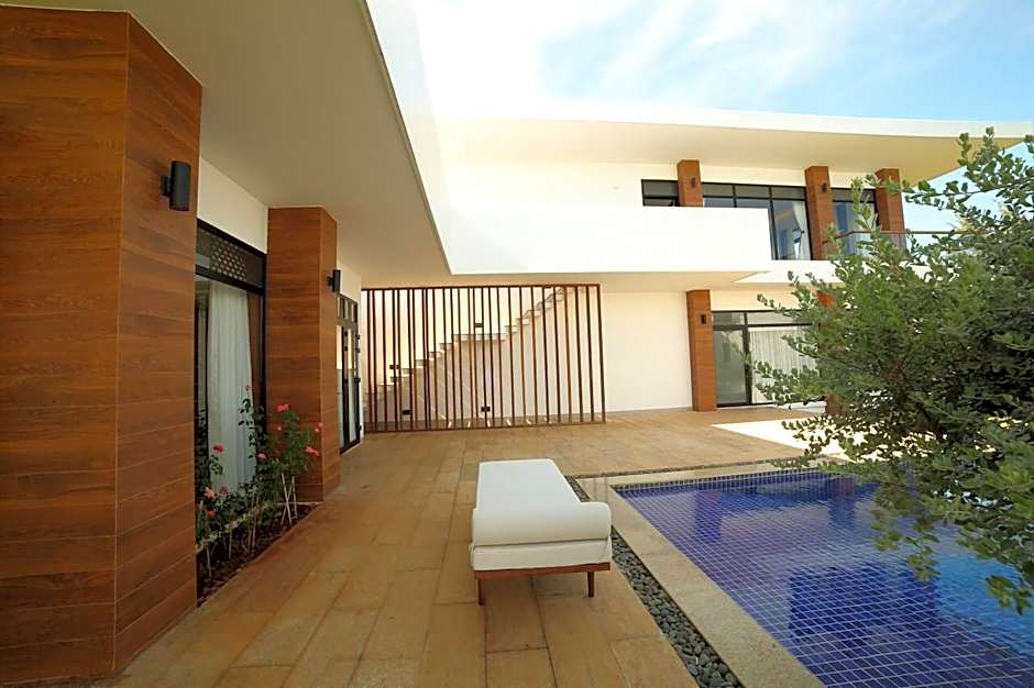 Saint Simeon Beach Residence