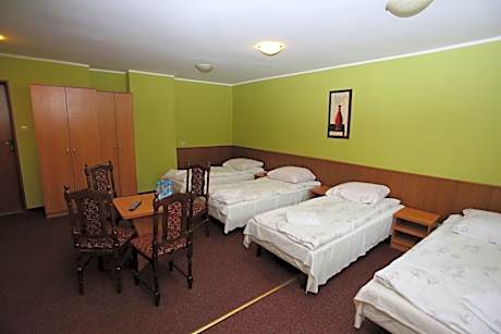 Bed in 4-Bed Mixed Dormitory Room