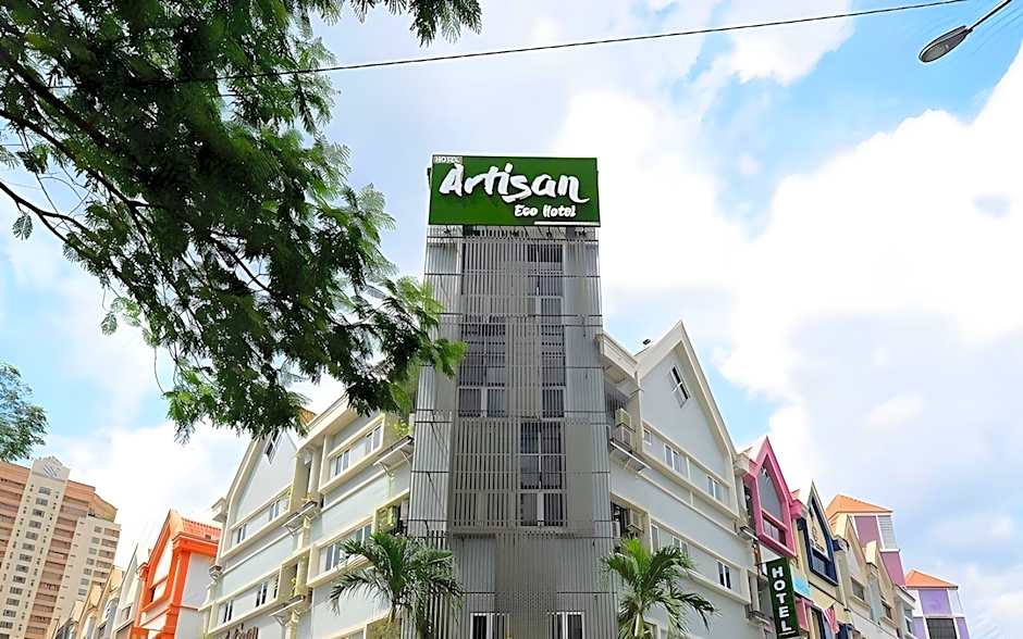 Artisan Eco Hotel