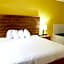 Country Inn & Suites by Radisson, Bloomington-Normal West, IL
