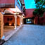 El Zaguán Colonial by GuruHotel