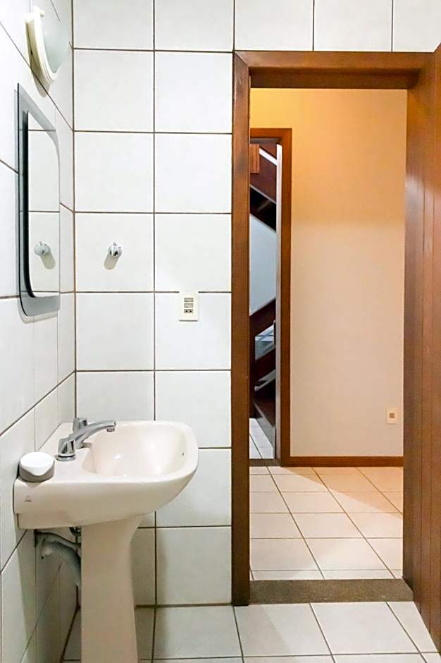 Casa de Frente pro Mar com Piscina - PLH004