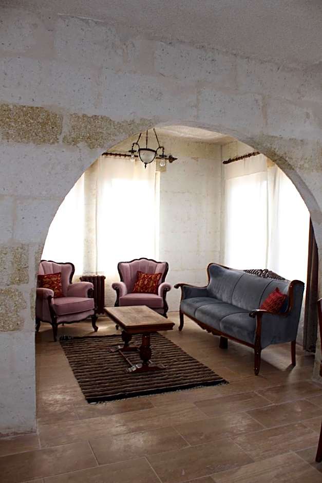 Cappadocia Eagle Cave Inn