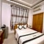 Yen Nam Hotel Nguyen Trong Tuyen