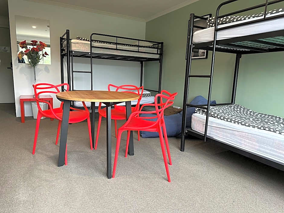 Sow and Piglets Guesthouse