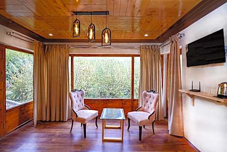 Thiksay Organic Resort