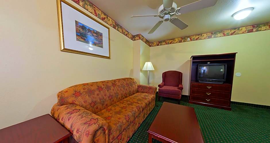 Country Inn & Suites by Radisson, Elkhart North, IN