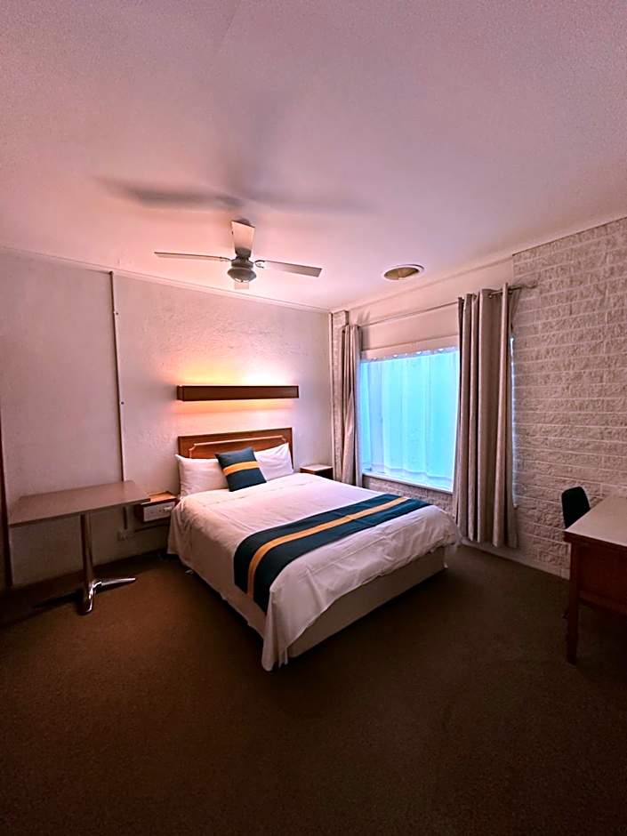 The Shamrock Hotel Balranald