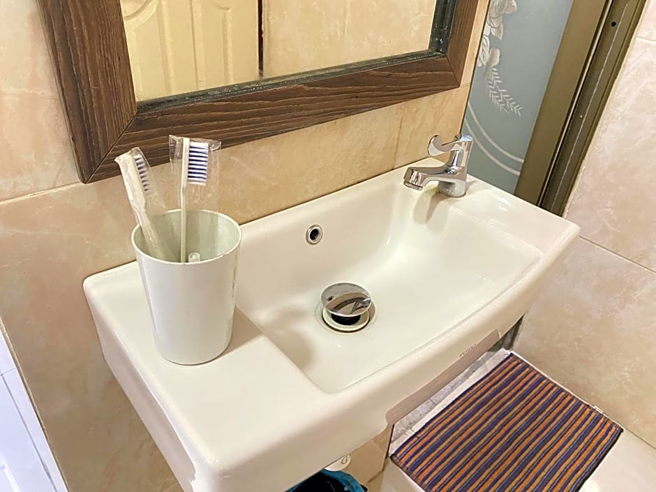 Penginapan Star Ambon Mitra RedDoorz