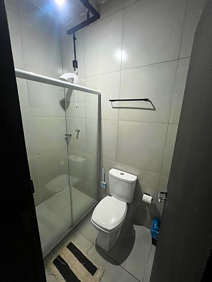 Esquina 8 Suítes Confort & Hostel