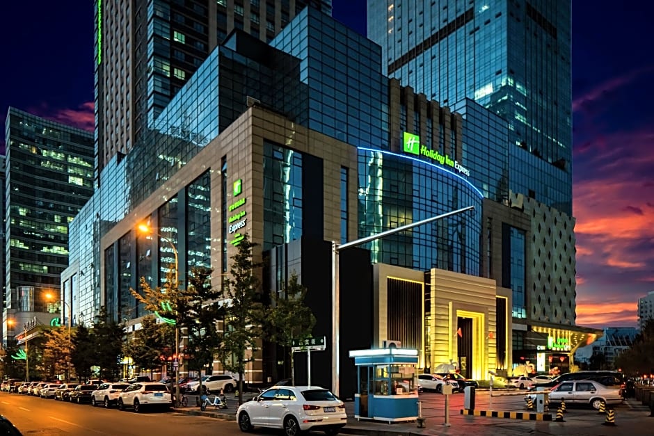 Holiday Inn Express Shenyang North Station By IHG