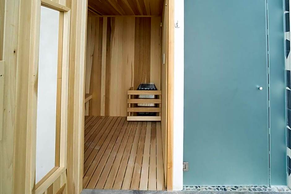 Ideal Location with Cenote Pools Gym Restaurant