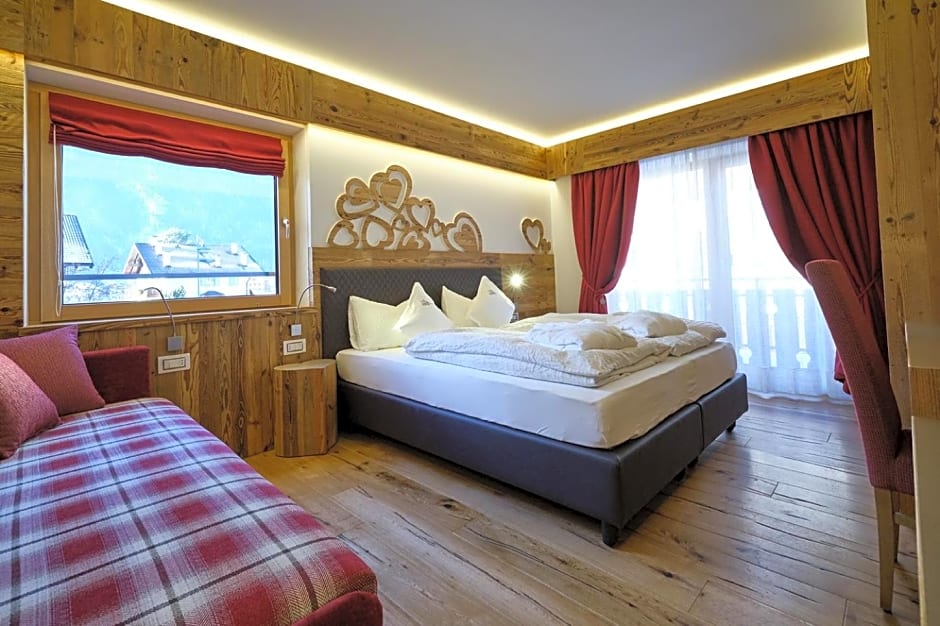 Cimon Dolomites Hotel