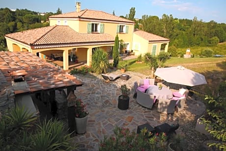 Chambres d'hôtes - Villa CARPE DIEM TOLOSA