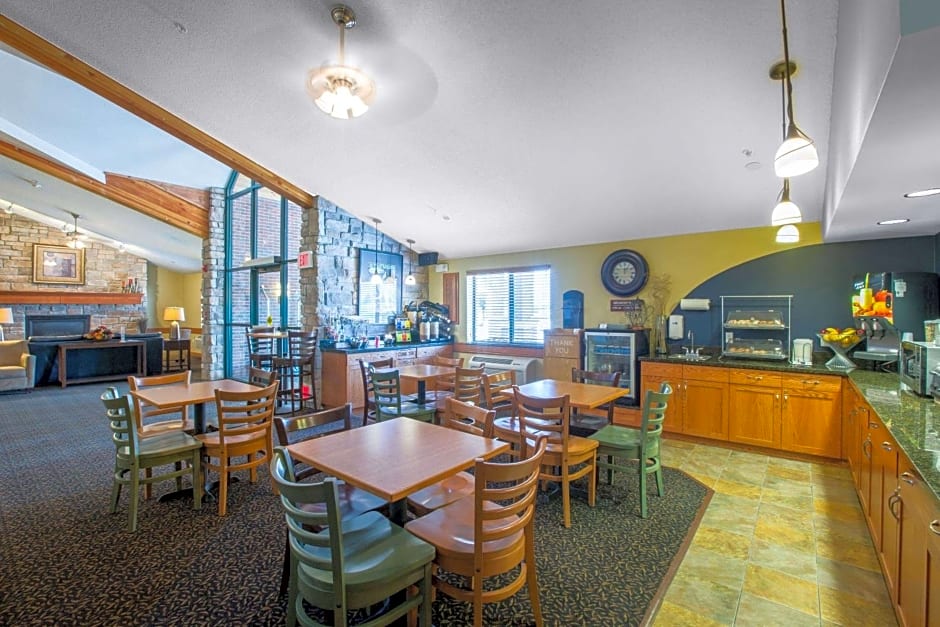 AmericInn by Wyndham Lincoln South