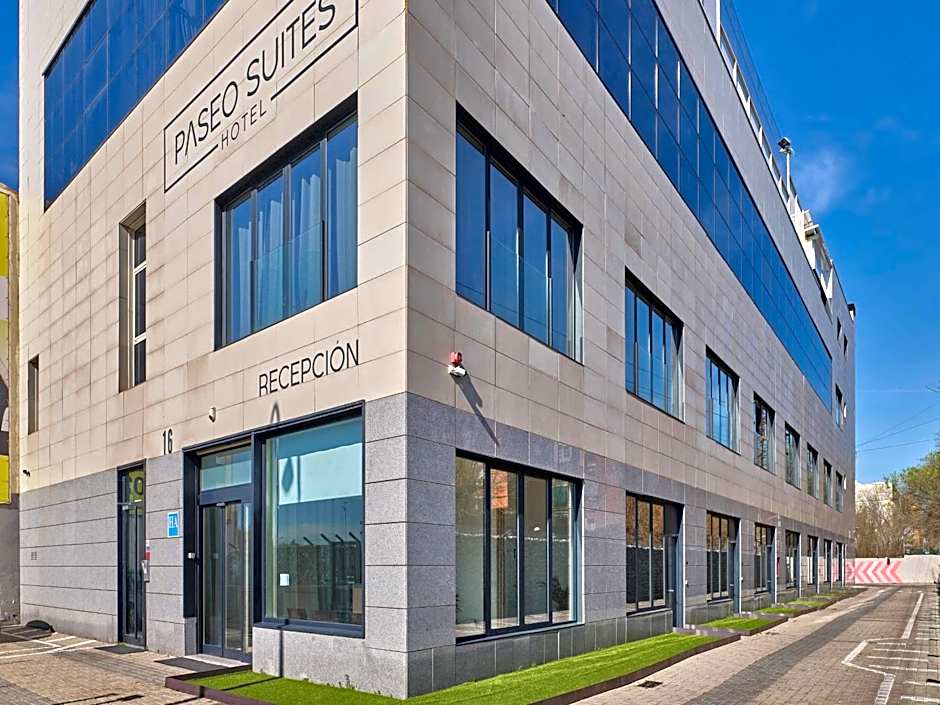 Paseo Suites Hotel