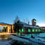 Holiday Inn Express Hotel & Suites Raton