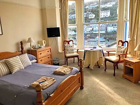 Family Room with Sea View